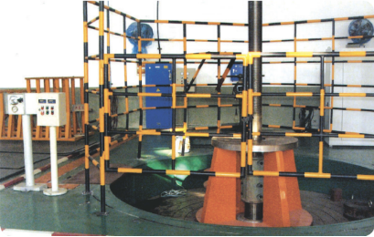 ZCN078-（300、500、800、1000）噸 定子鐵芯下拉式套缸油壓機(jī)成套設(shè)備